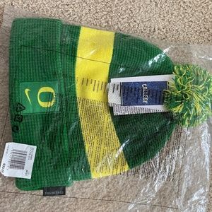 Oregon winter hat